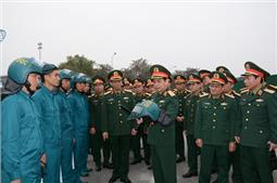 Thượng tướng Phan Văn Giang kiểm tra công tác phối hợp bảo vệ Đại hội Đảng toàn quốc lần thứ XIII của Đảng